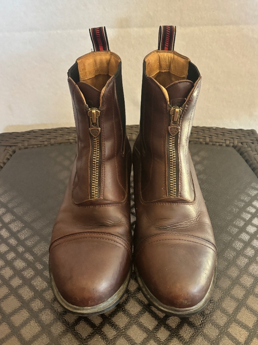 Ariat Heritage lV Zip Paddock Leather Ankle Boots Size 10B